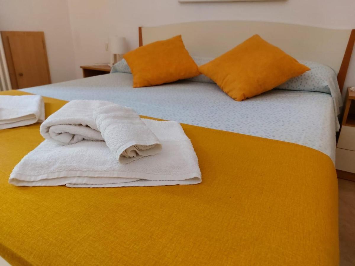 B&B Villa Maria Ester Весте Екстериор снимка